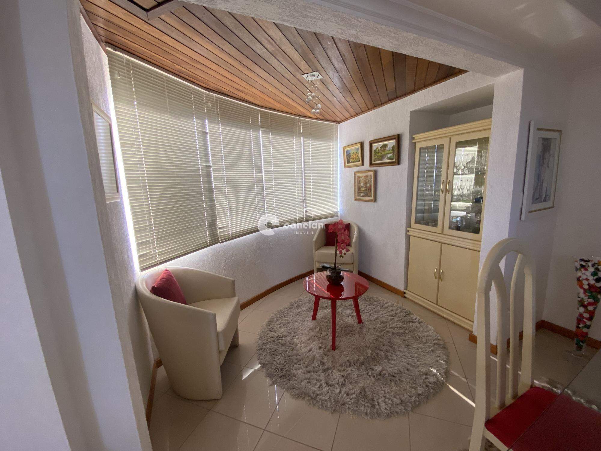 Duplex à venda no Nossa Senhora das Dores: 