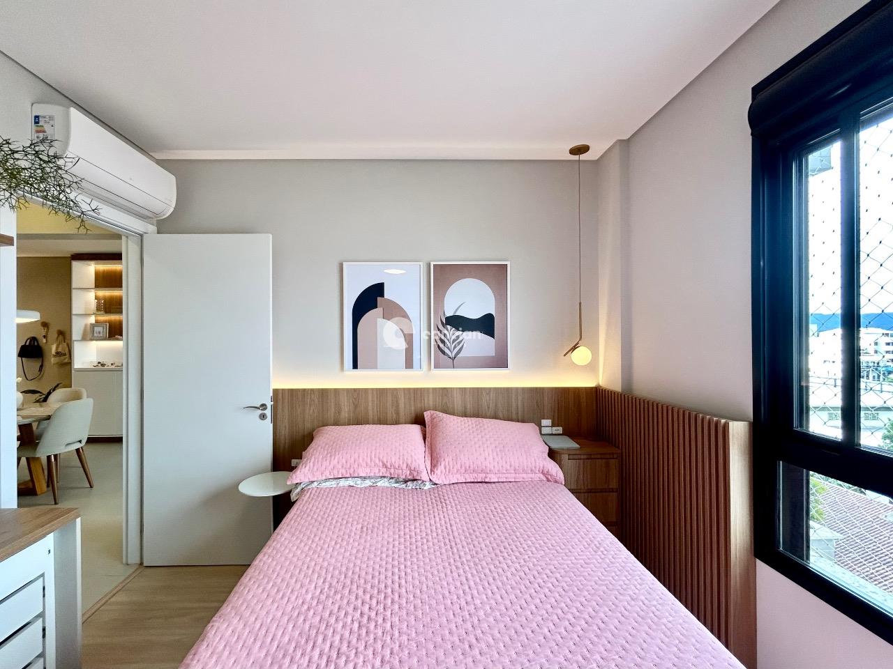 Apartamento à venda no Camobi: