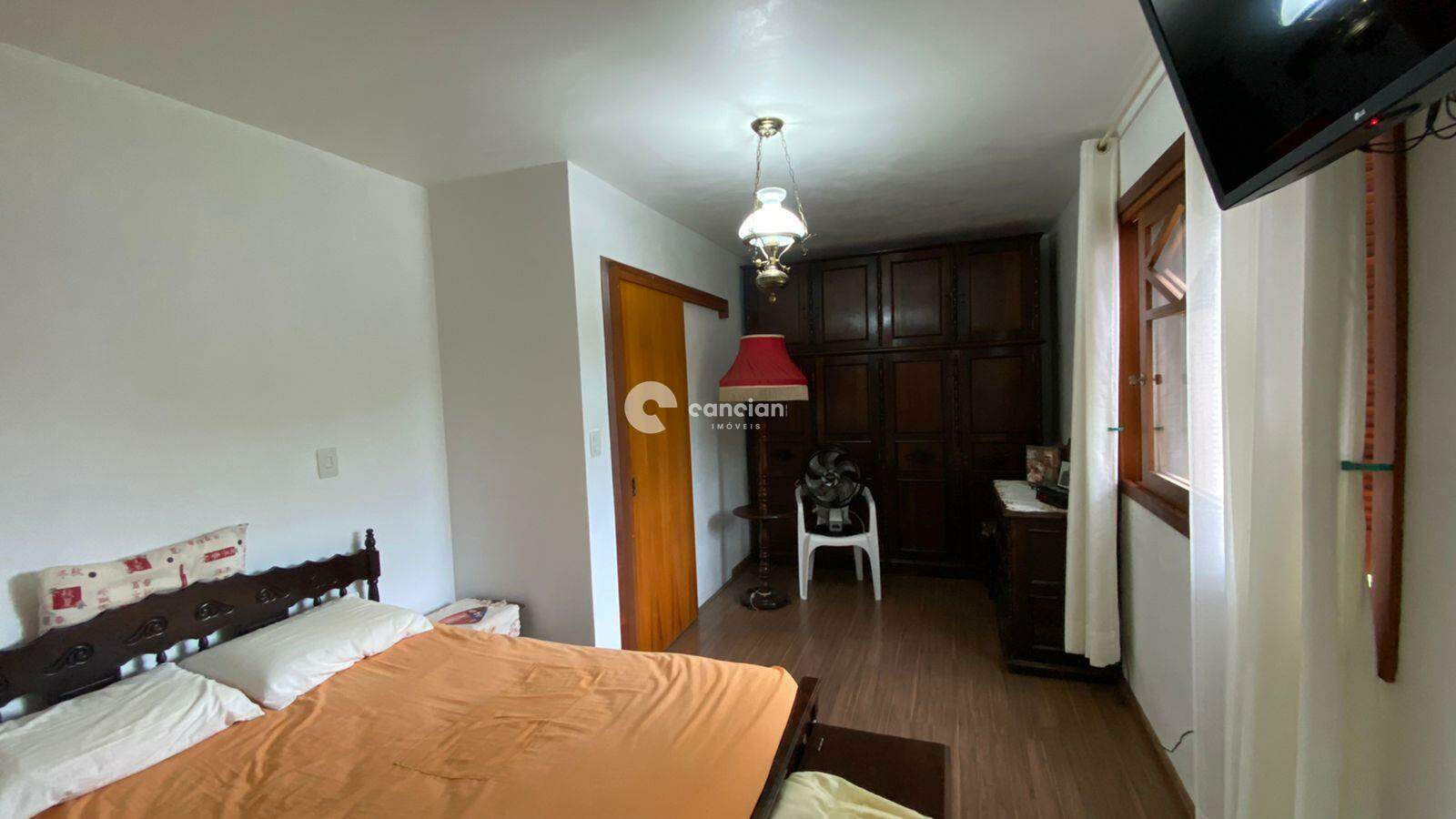 Casa à venda no Caturrita: 