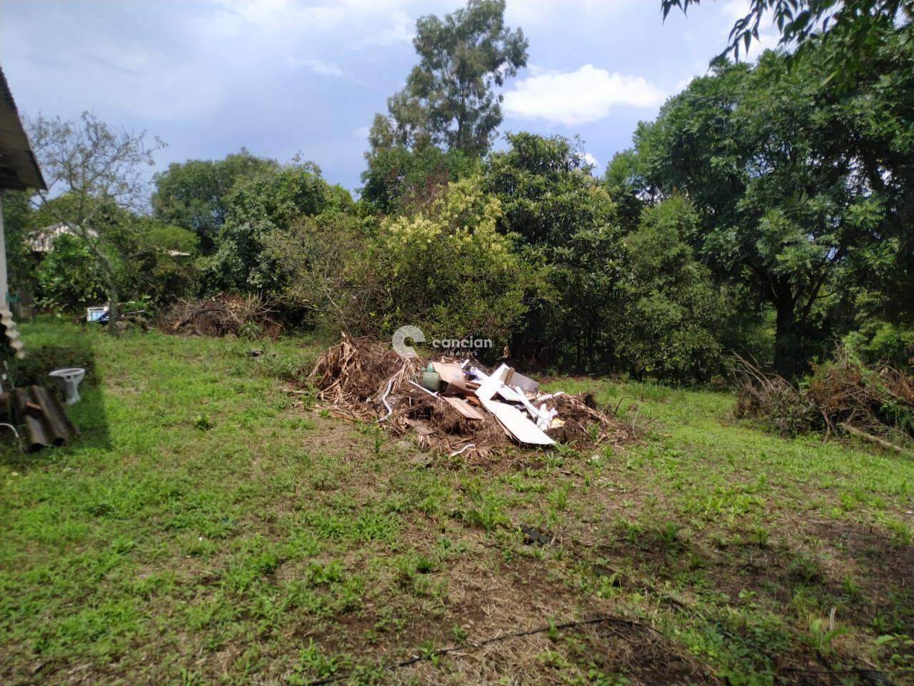 Terreno à venda no Parque Serrano I: 