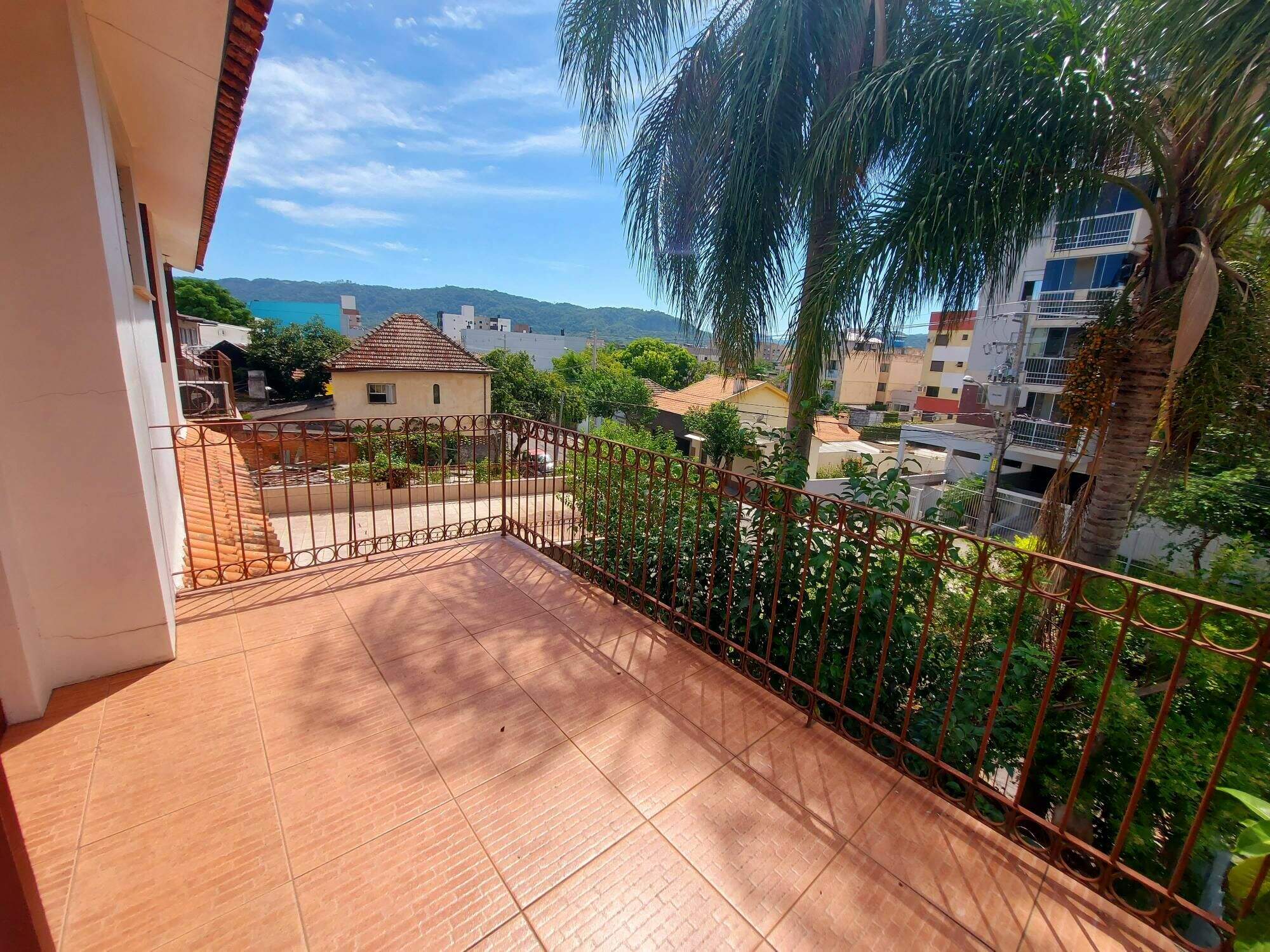 Casa à venda no Centro: 