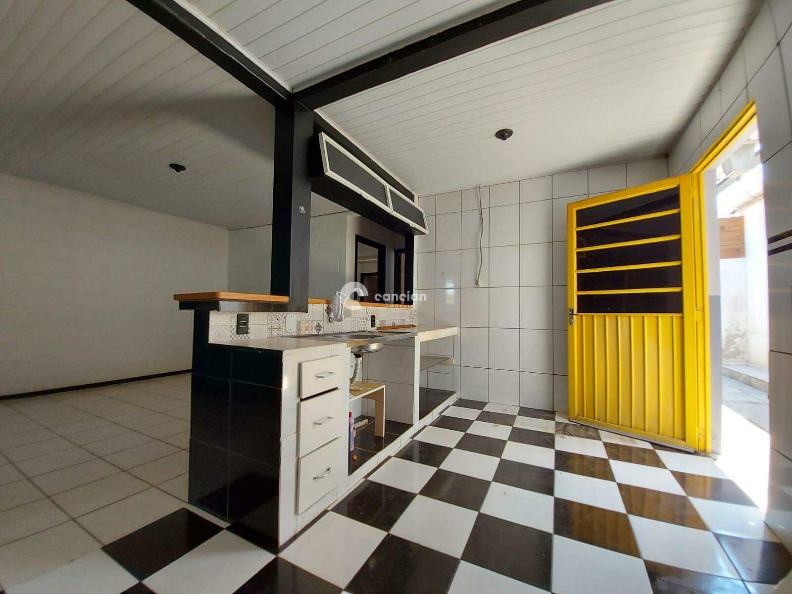 Casa à venda no Camobi: 