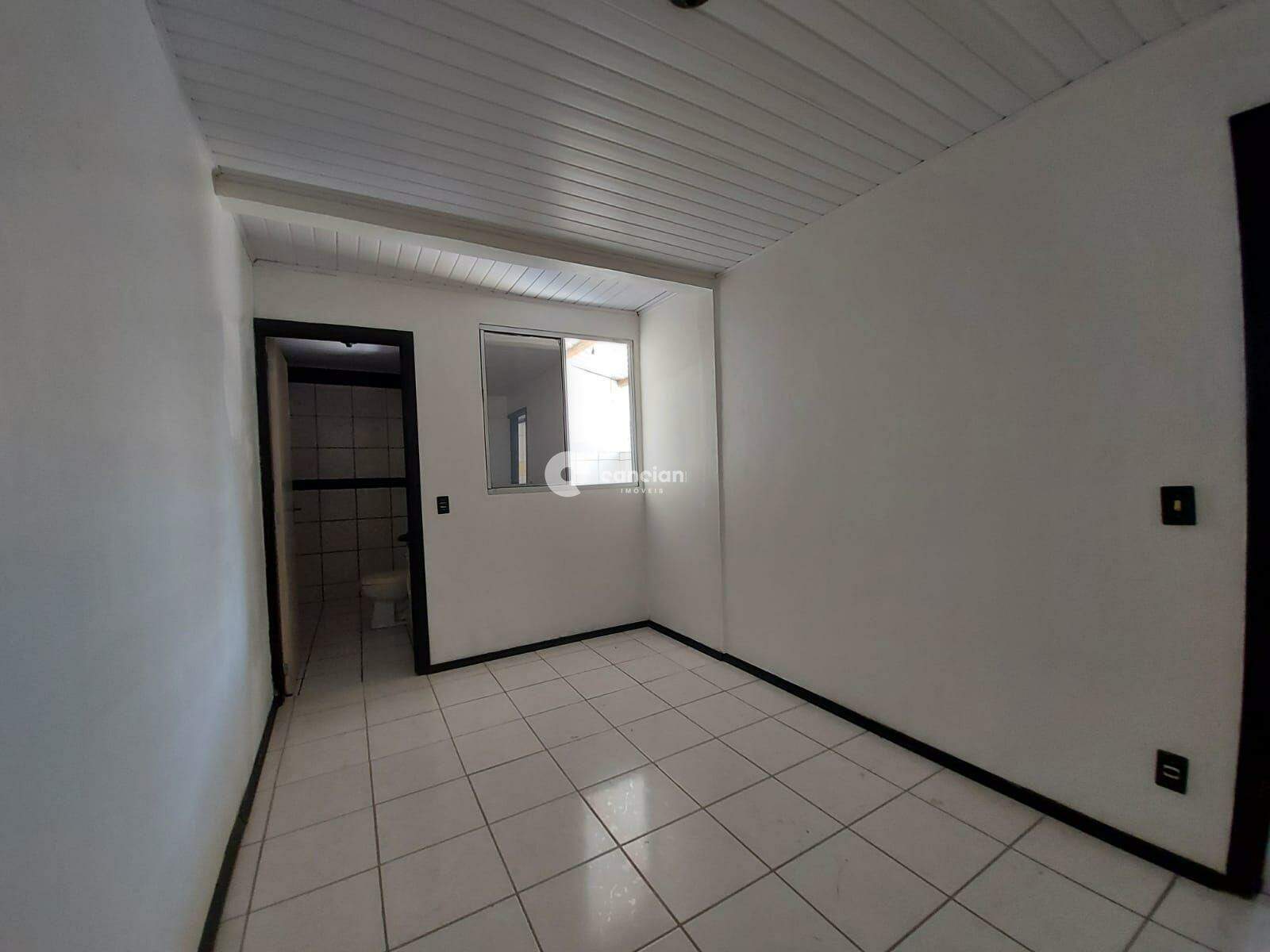 Casa à venda no Camobi: 