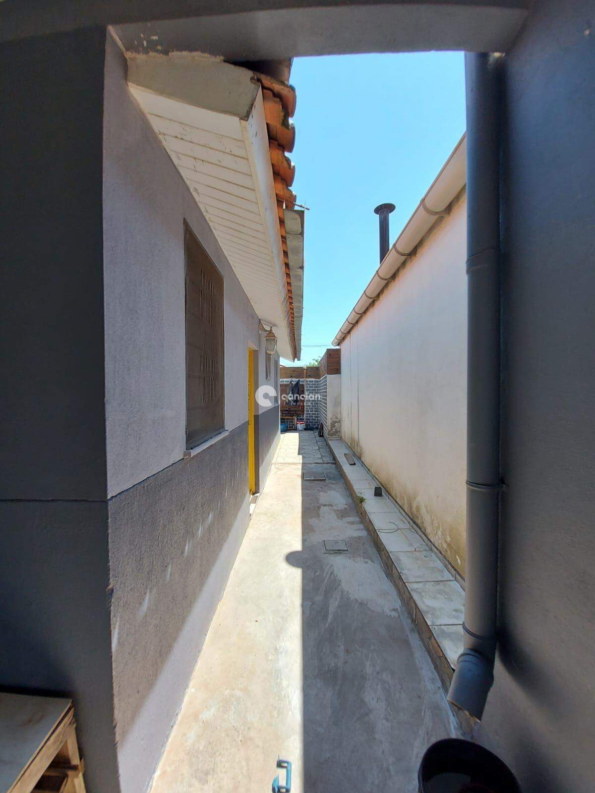 Casa à venda no Camobi: 