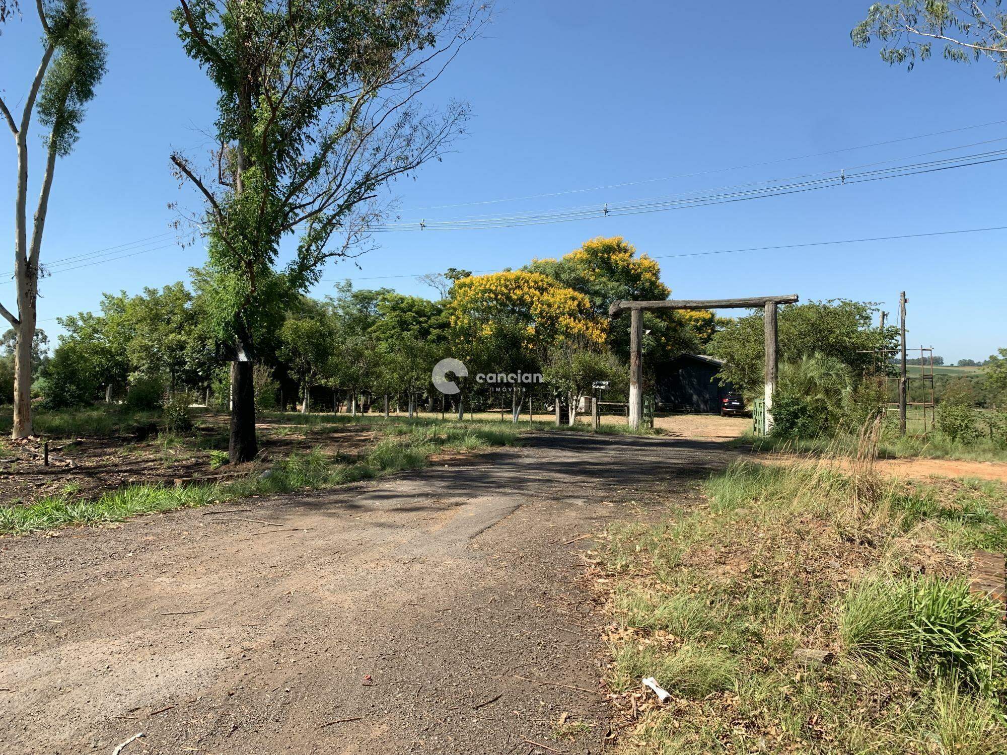 Chácara à venda no Zona Rural: 