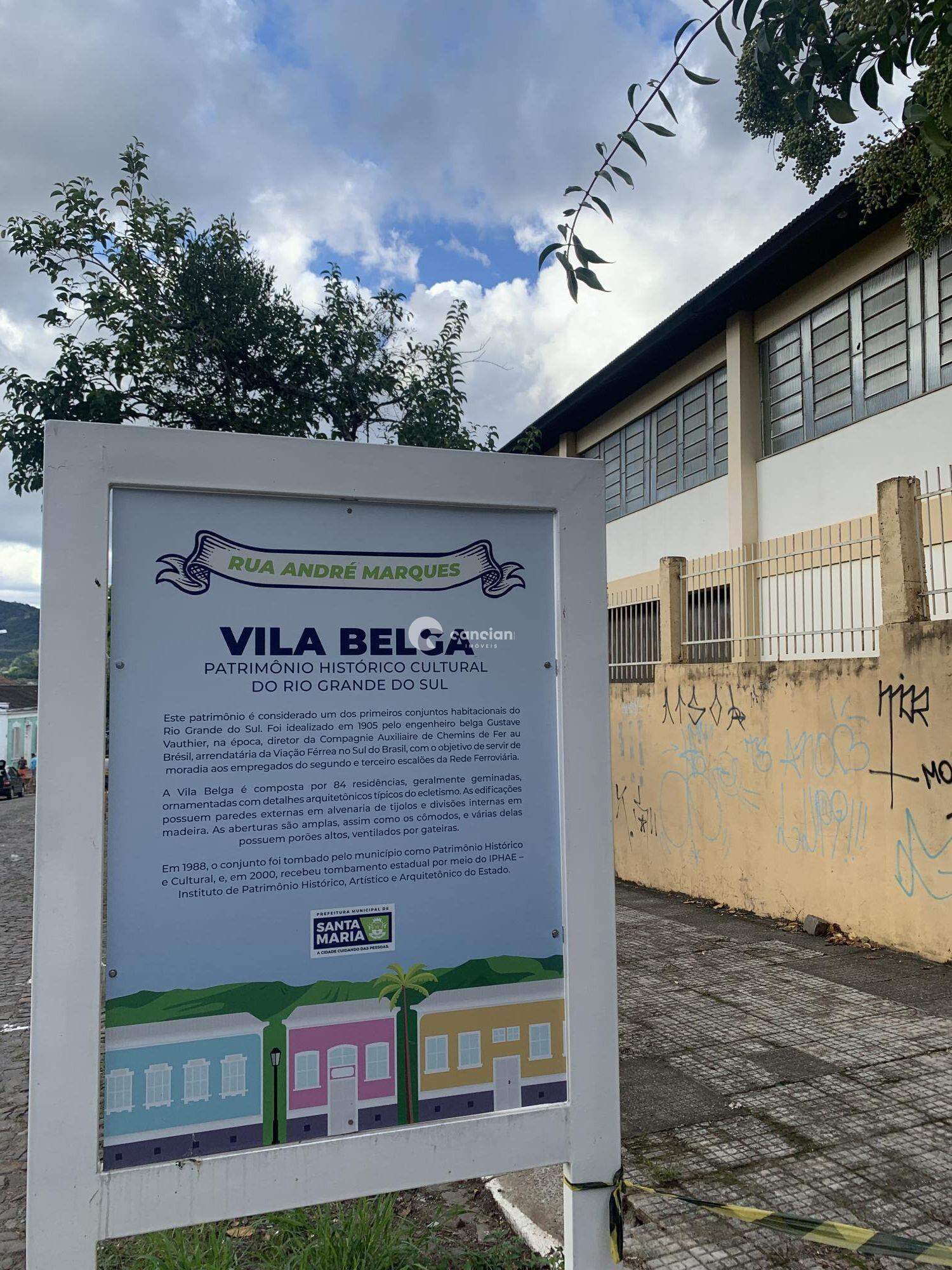 Casa à venda no Centro: 