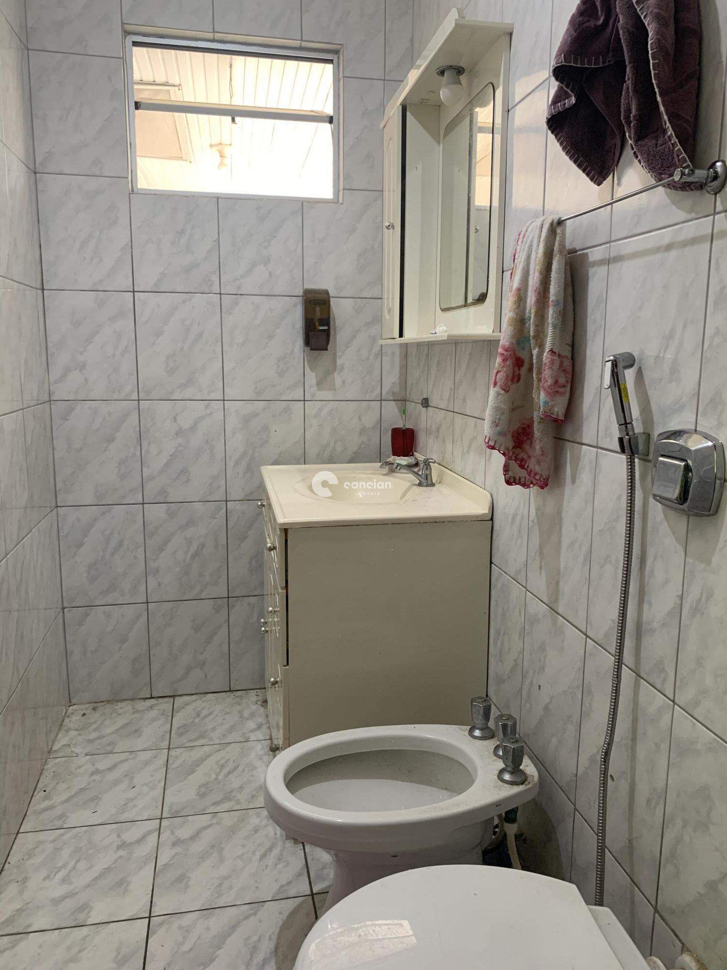 Casa à venda no Centro: 