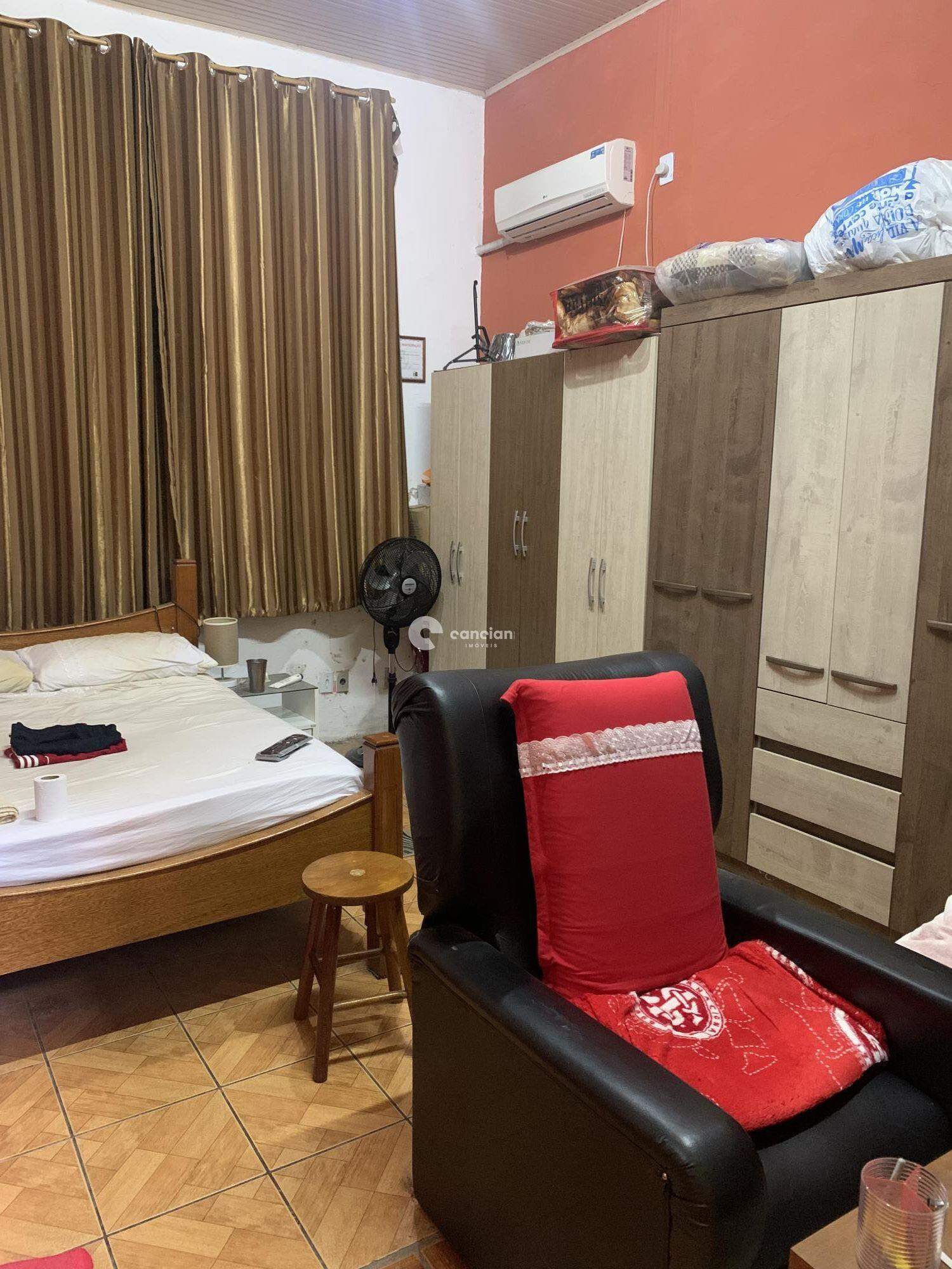 Casa à venda no Centro: 