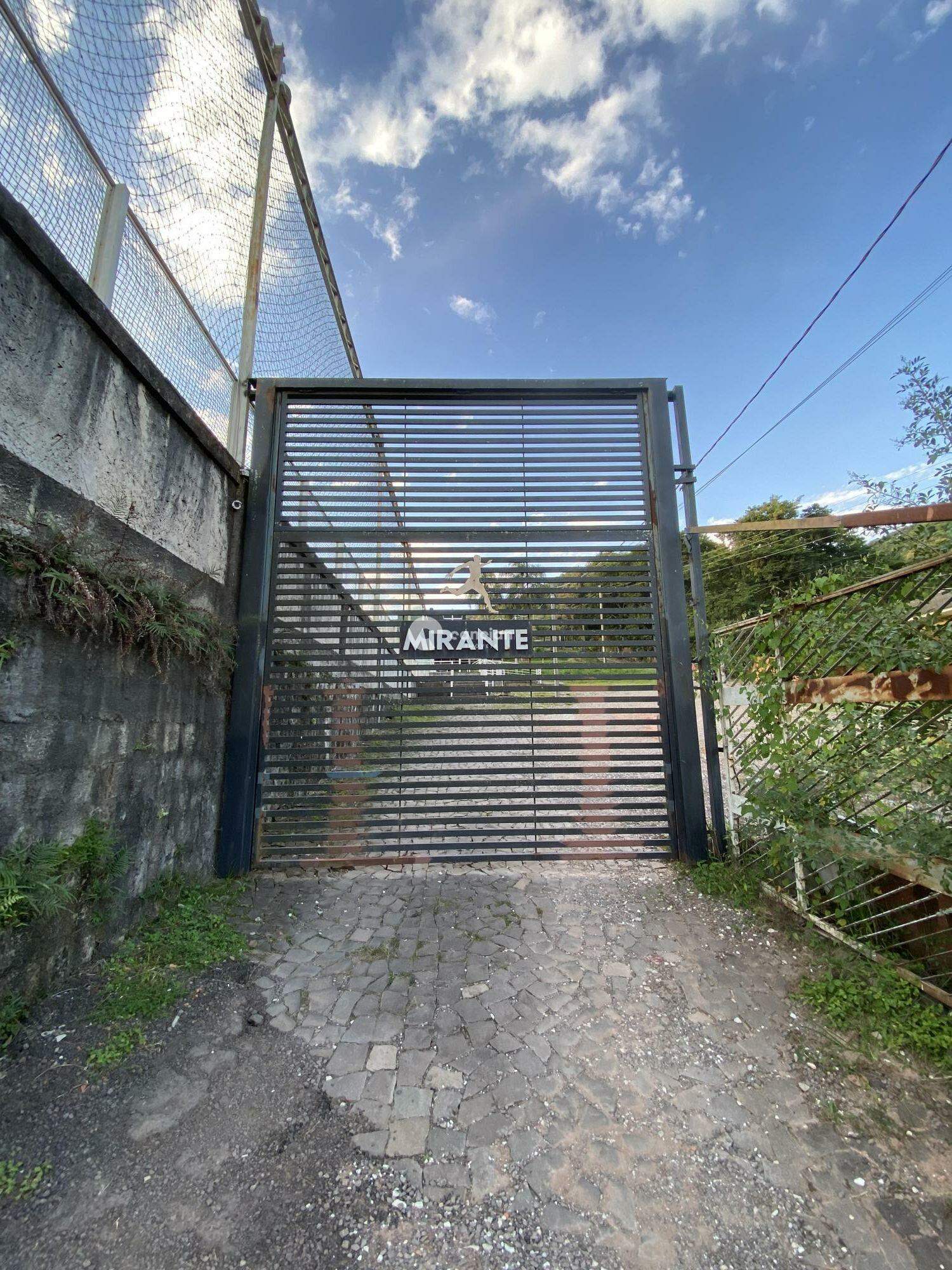 Terreno Comercial à venda no Nossa Senhora do Perpétuo Socorro: 
