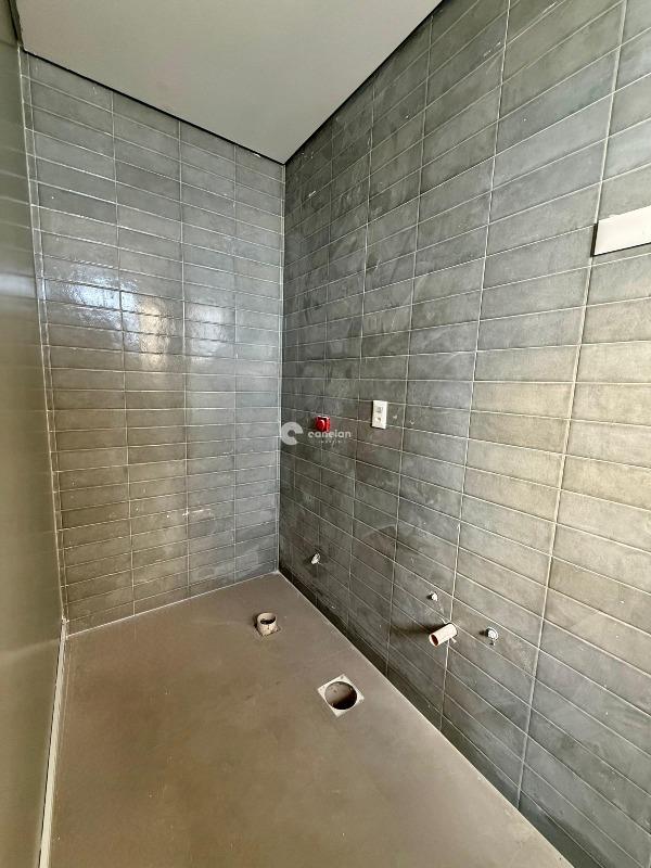 Casa de Condomínio à venda no Tomazetti: 