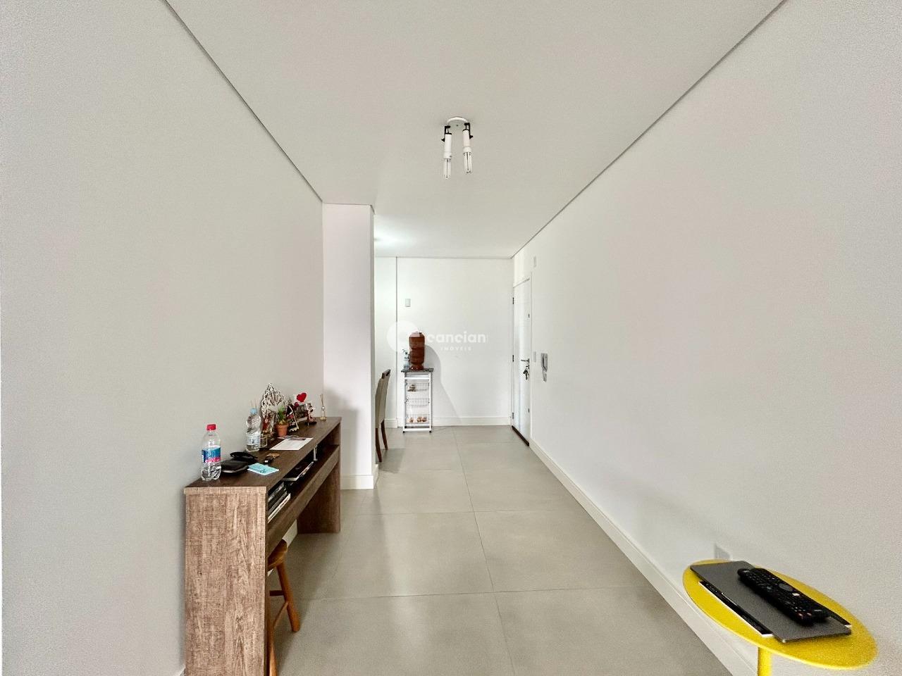 Apartamento à venda no Camobi: 