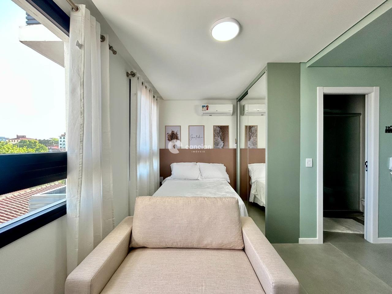 Kitnet à venda no Camobi: 