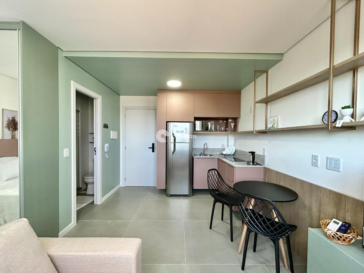 Kitnet à venda no Camobi: 