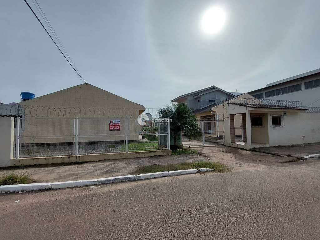 Casa de Condomínio à venda no Pinheiro Machado: 