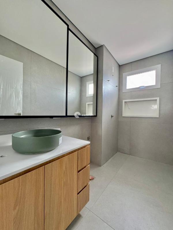 Apartamento à venda no Menino Jesus: 