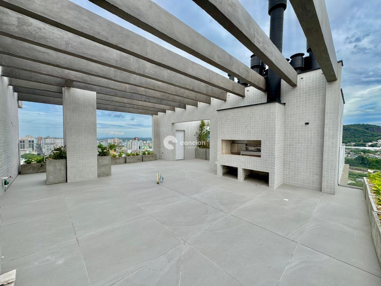 Apartamento à venda no Menino Jesus: 