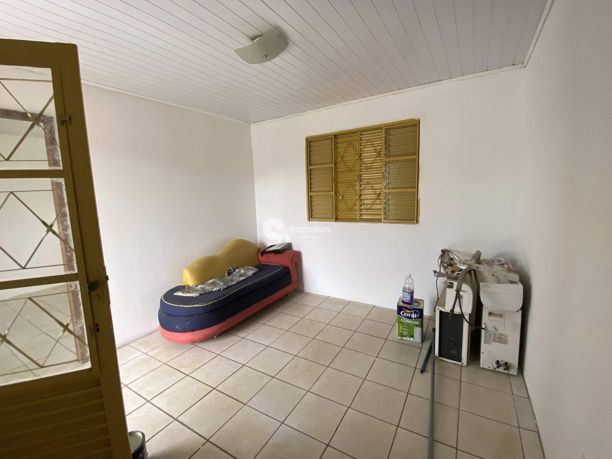 Casa à venda no Juscelino Kubitschek: 