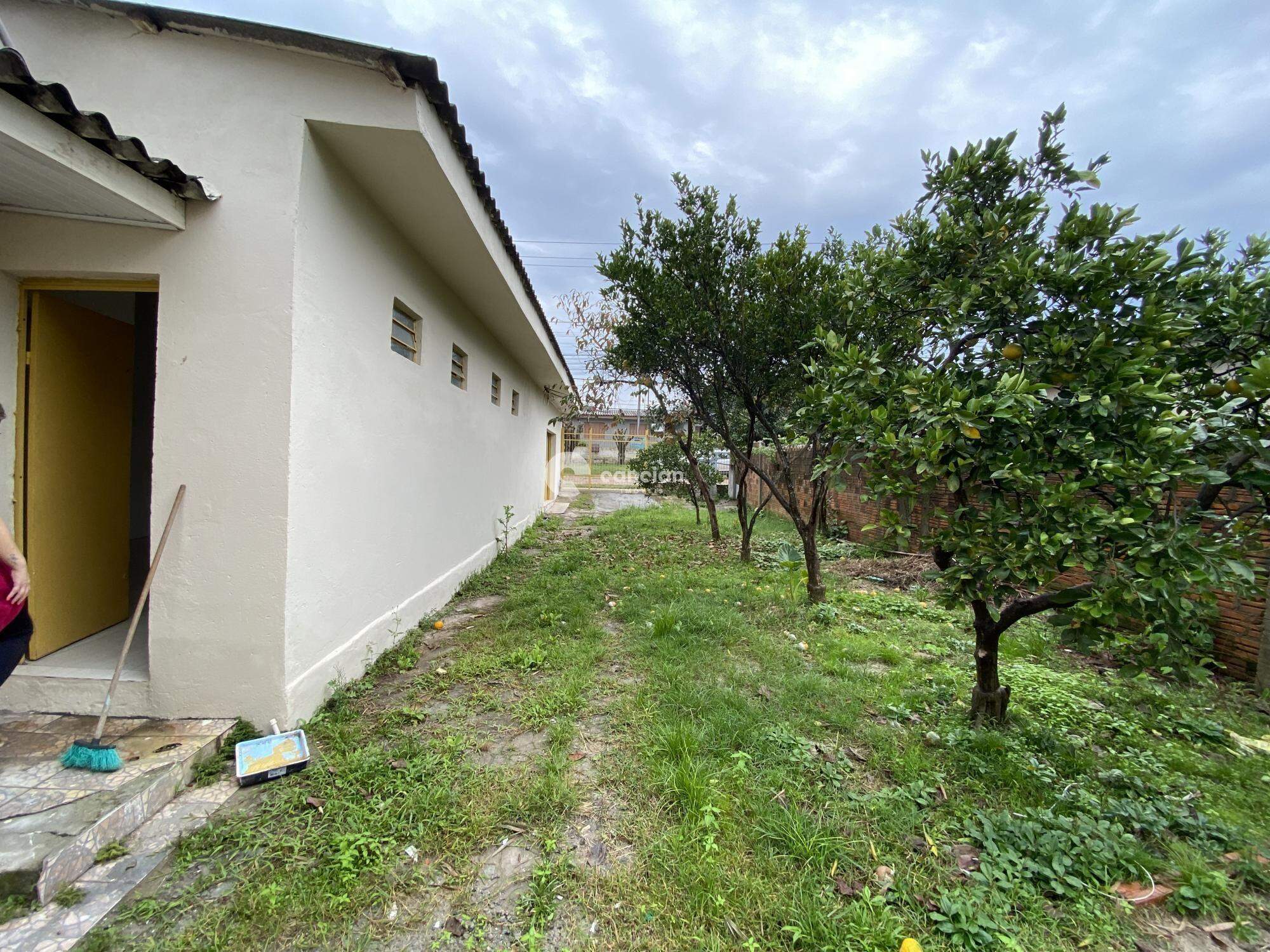 Casa à venda no Juscelino Kubitschek: 
