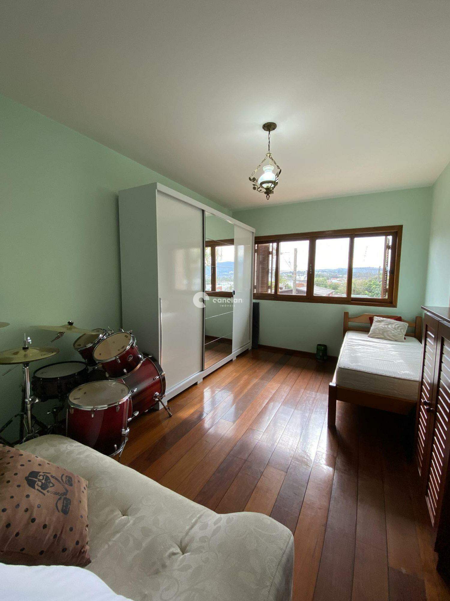 Casa à venda no Juscelino Kubitschek: