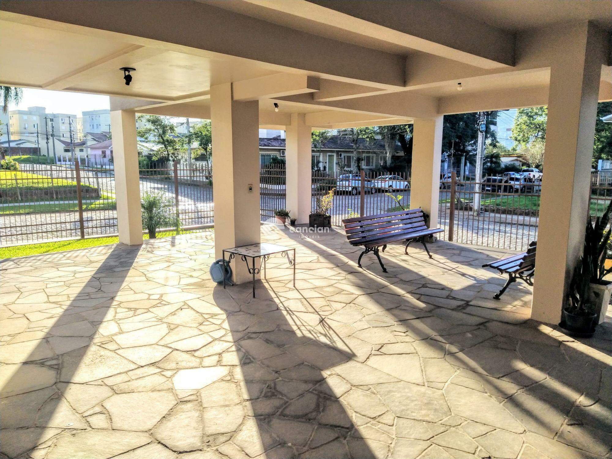 Apartamento à venda no Camobi: 
