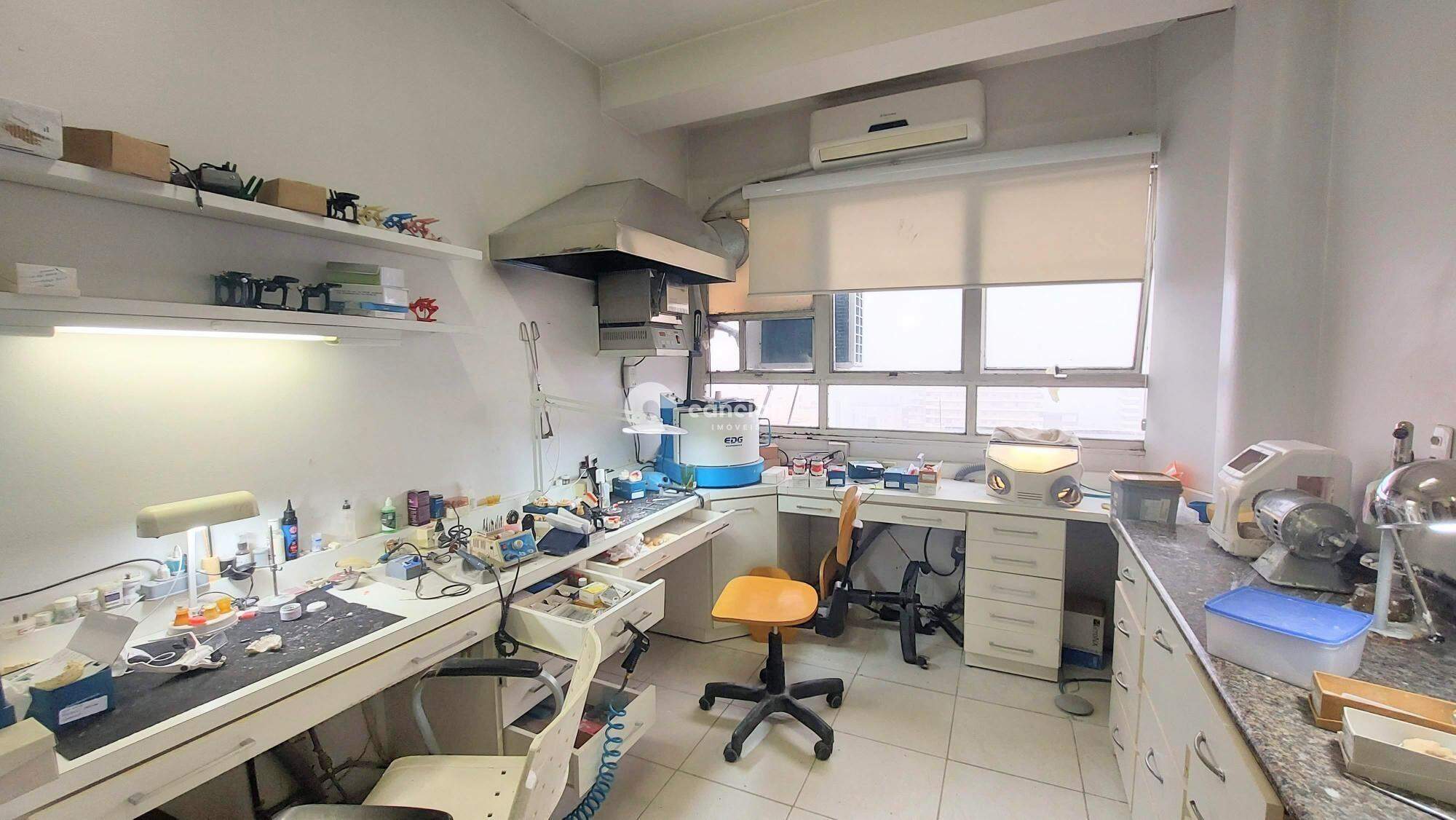 Sala Comercial à venda no Centro: 