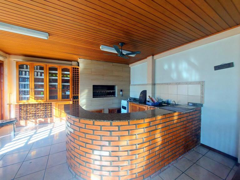 Casa à venda no Uglione: 