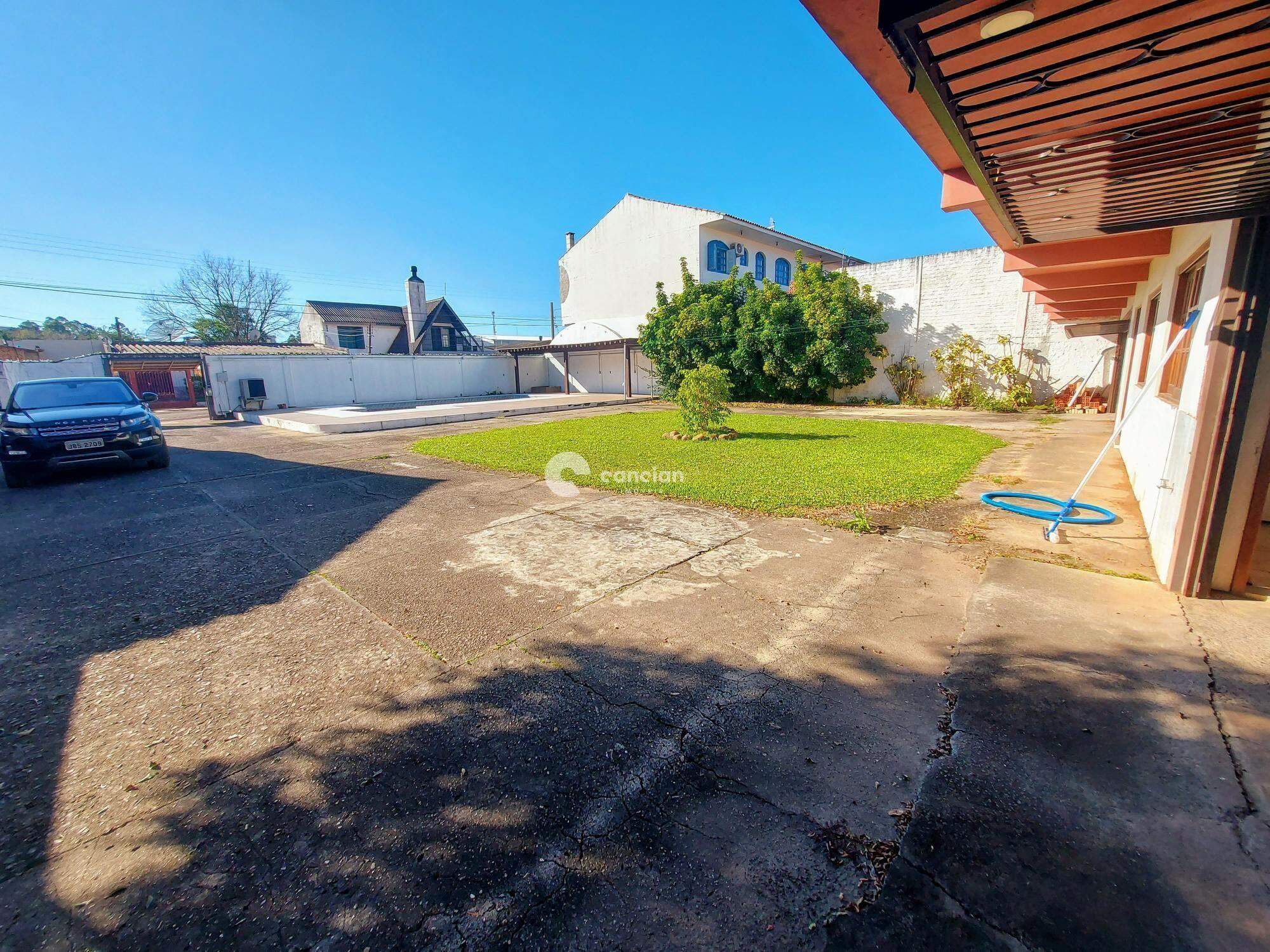 Casa à venda no Uglione: 