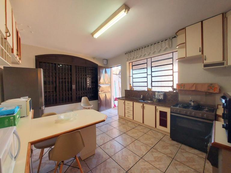 Casa à venda no Uglione: 