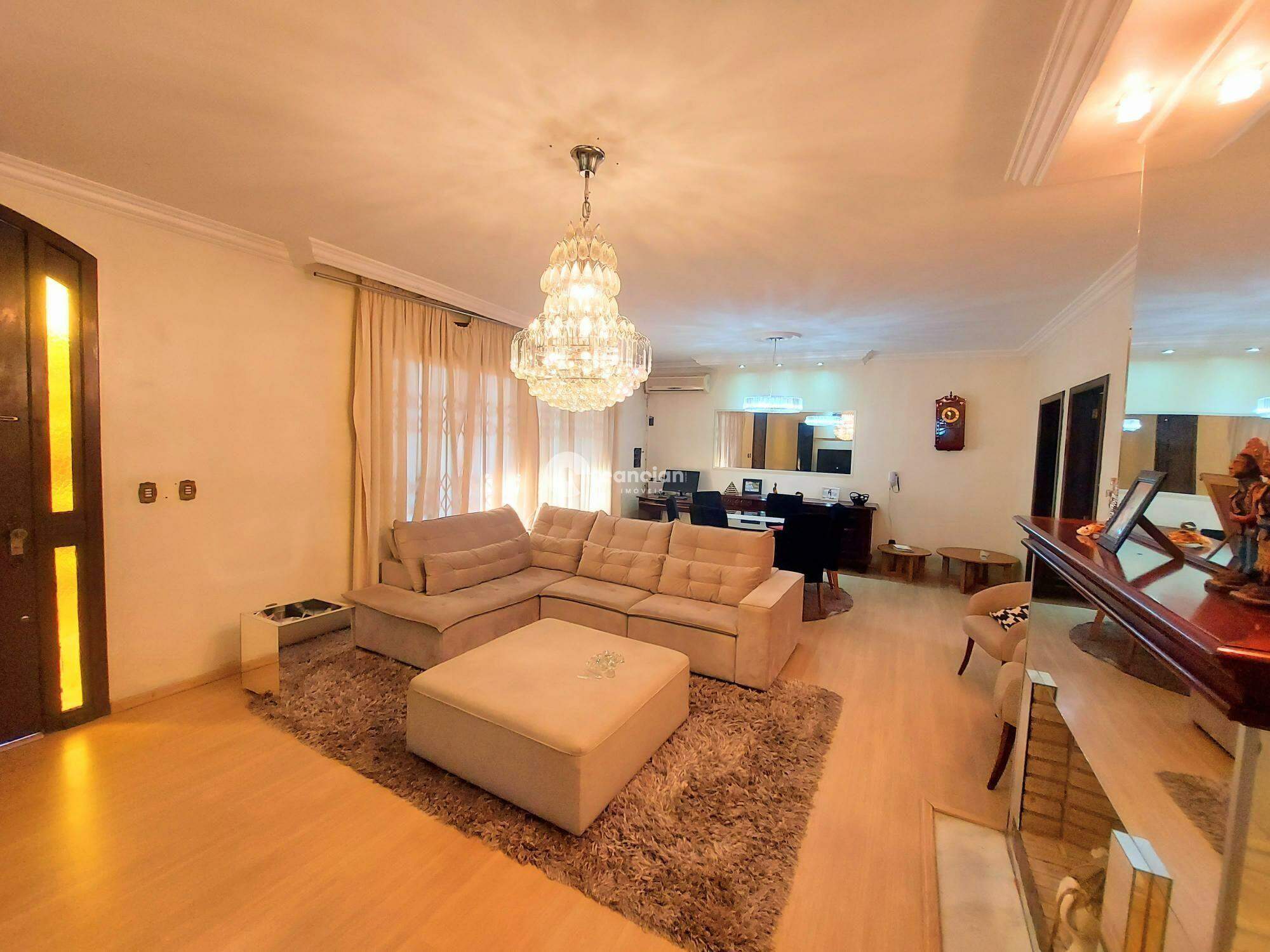 Casa à venda no Uglione: 