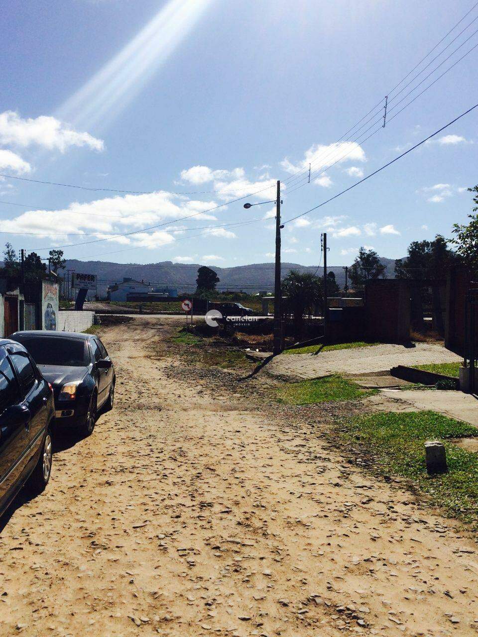 Terreno à venda no Camobi: 