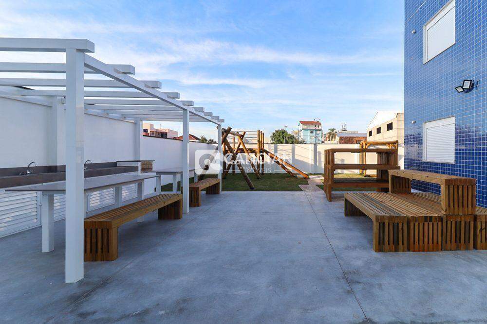 Apartamento à venda no Menino Jesus: 