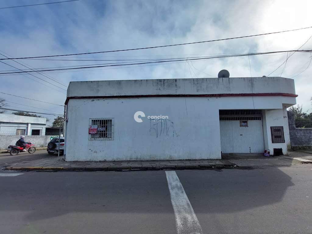 Casa Comercial à venda no Carolina: 