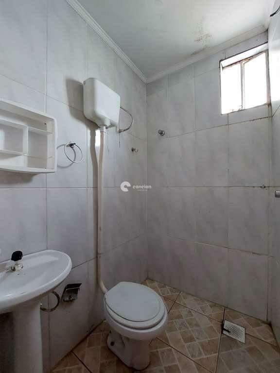 Casa Comercial à venda no Carolina: 