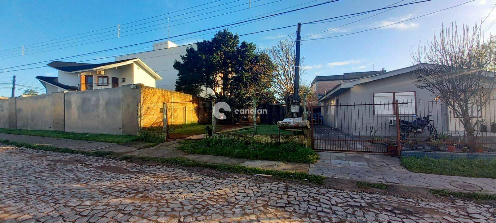 Terreno à venda no Camobi: 