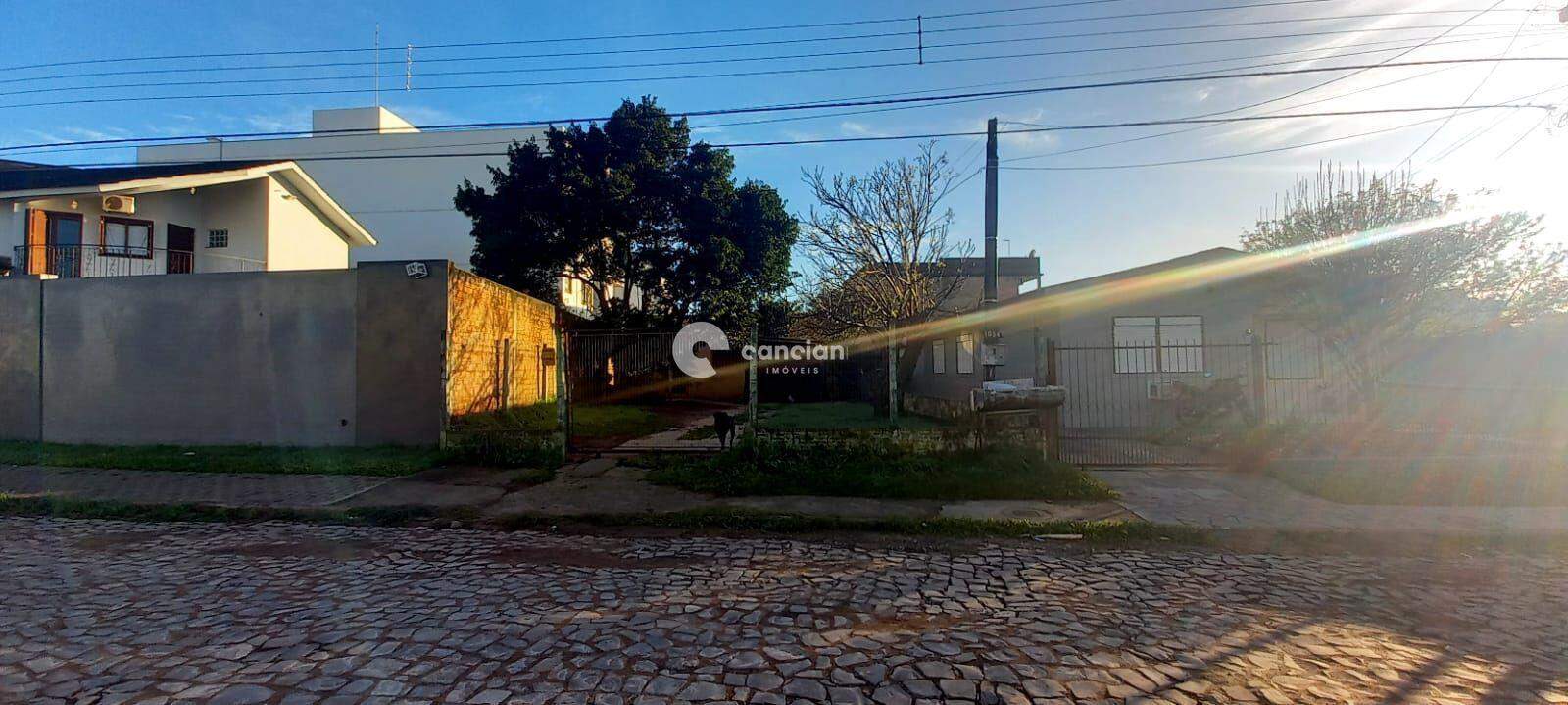 Terreno à venda no Camobi: 