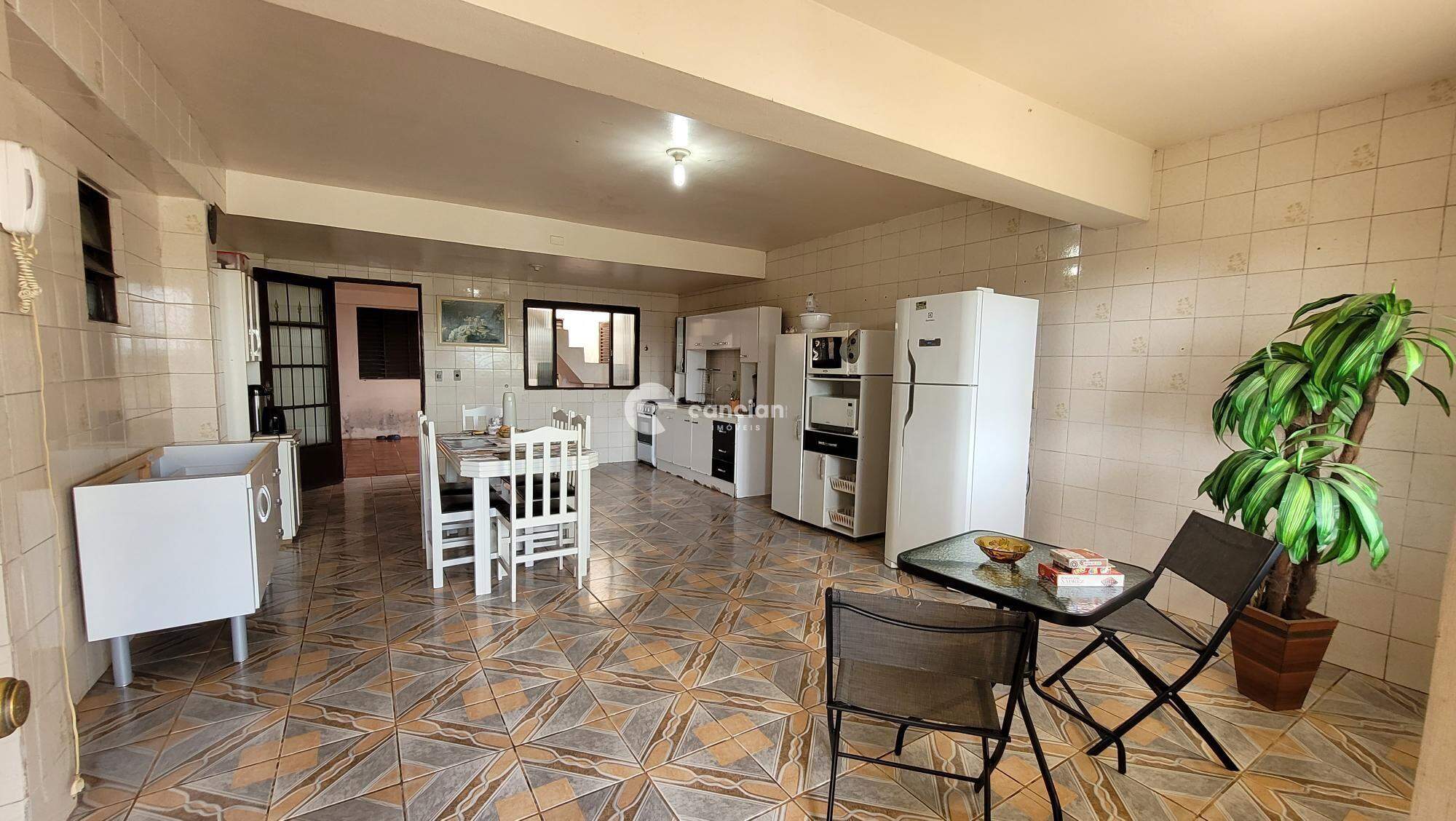 Casa à venda no Tancredo Neves: 
