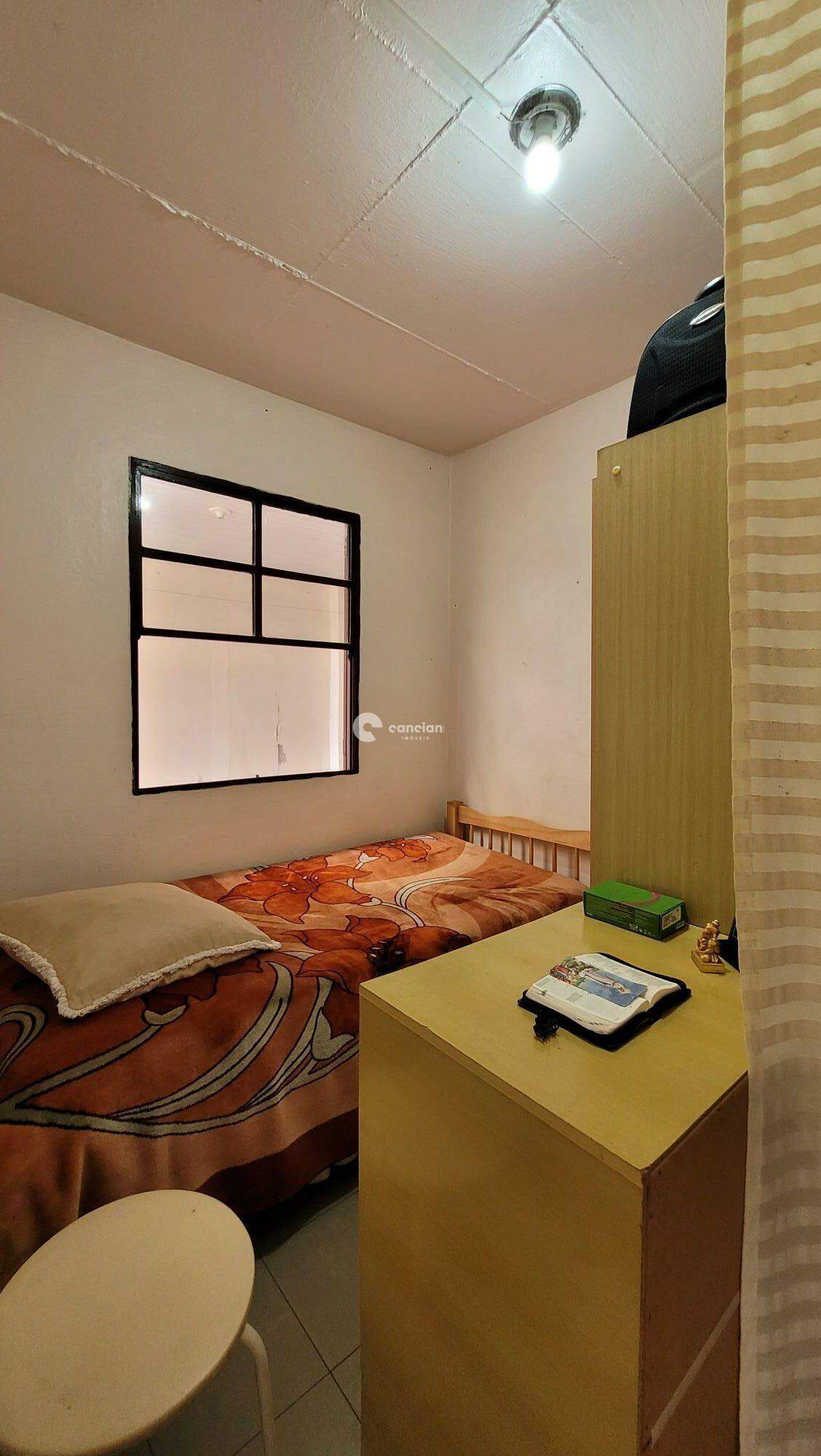 Casa à venda no Tancredo Neves: 