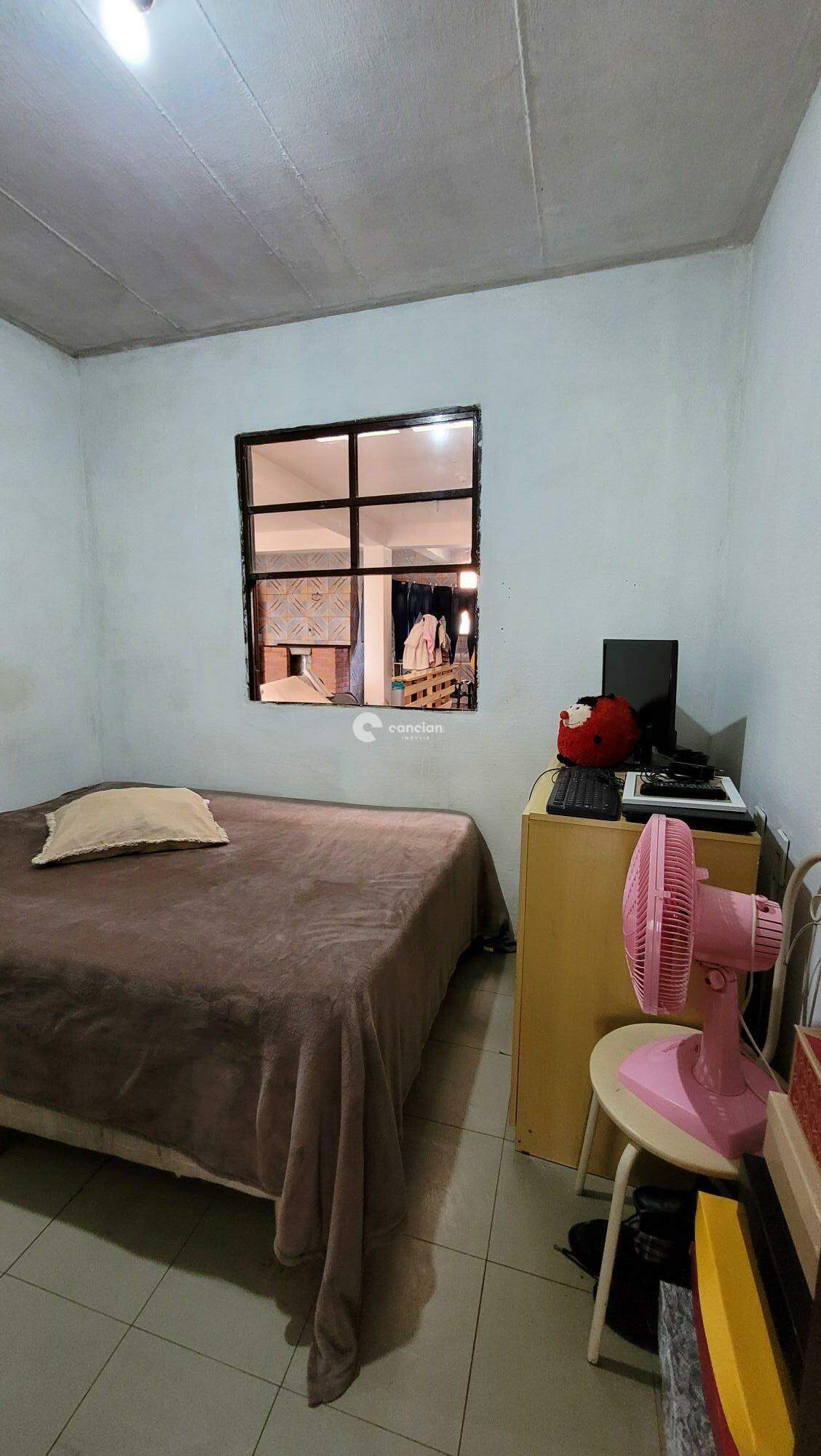 Casa à venda no Tancredo Neves: 