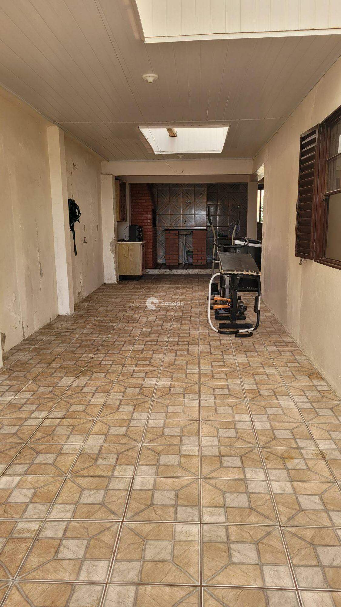Casa à venda no Tancredo Neves: 