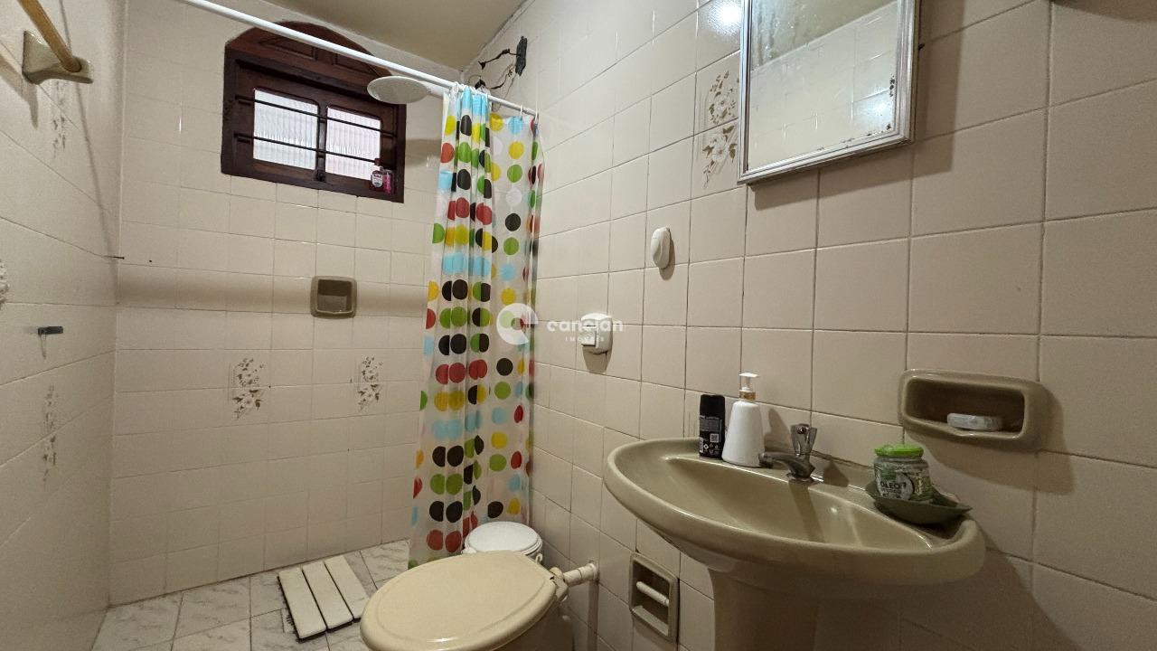 Casa à venda no Camobi: 