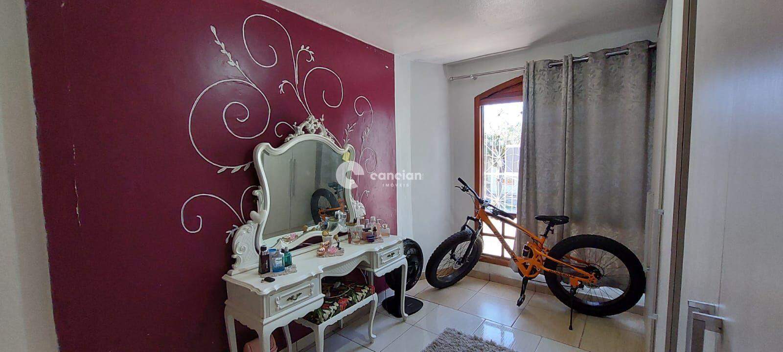 Casa à venda no Tancredo Neves: 