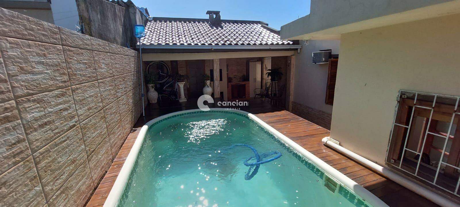 Casa à venda no Tancredo Neves: 