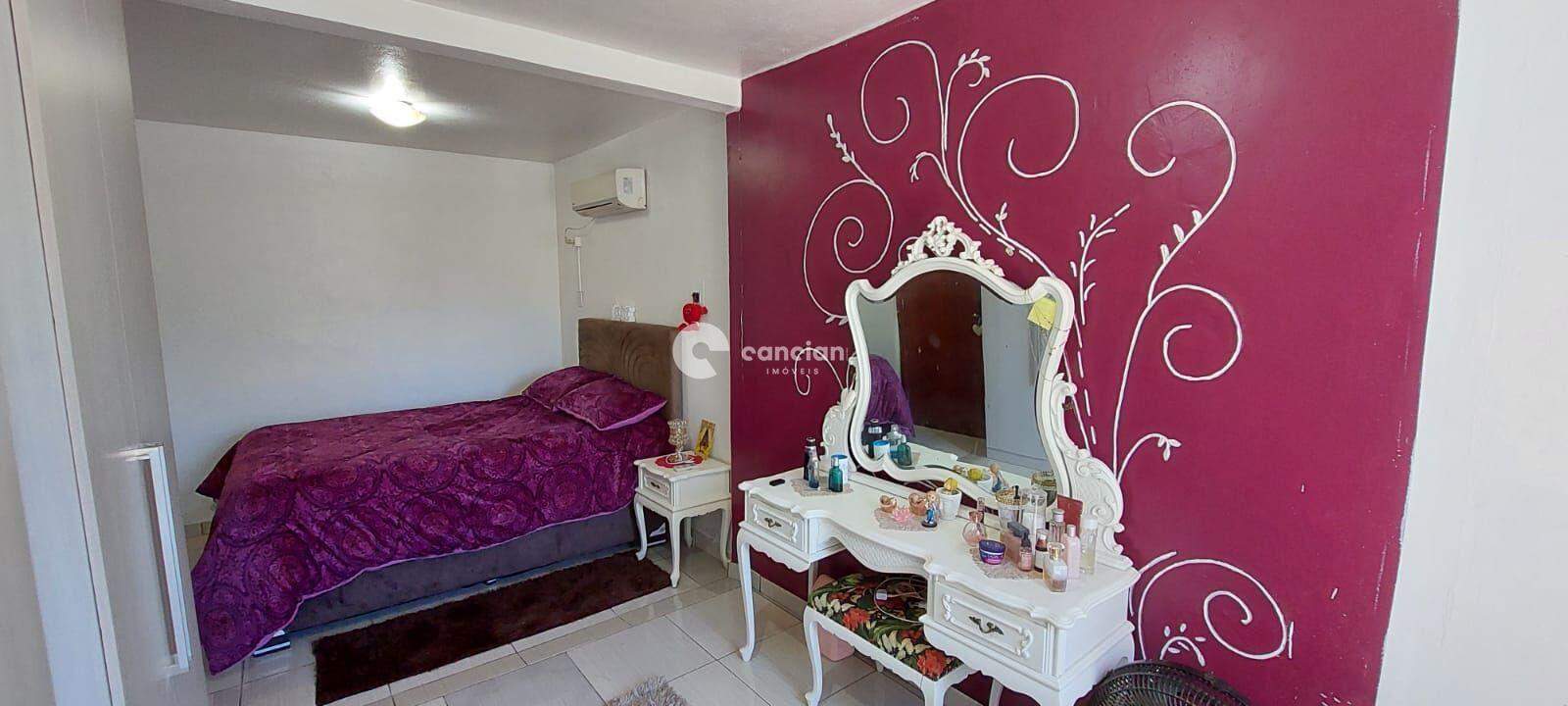 Casa à venda no Tancredo Neves: 