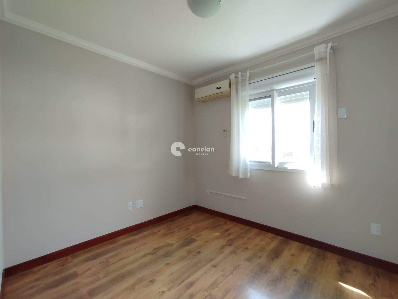 Apartamento à venda no Dom Antônio Reis: 