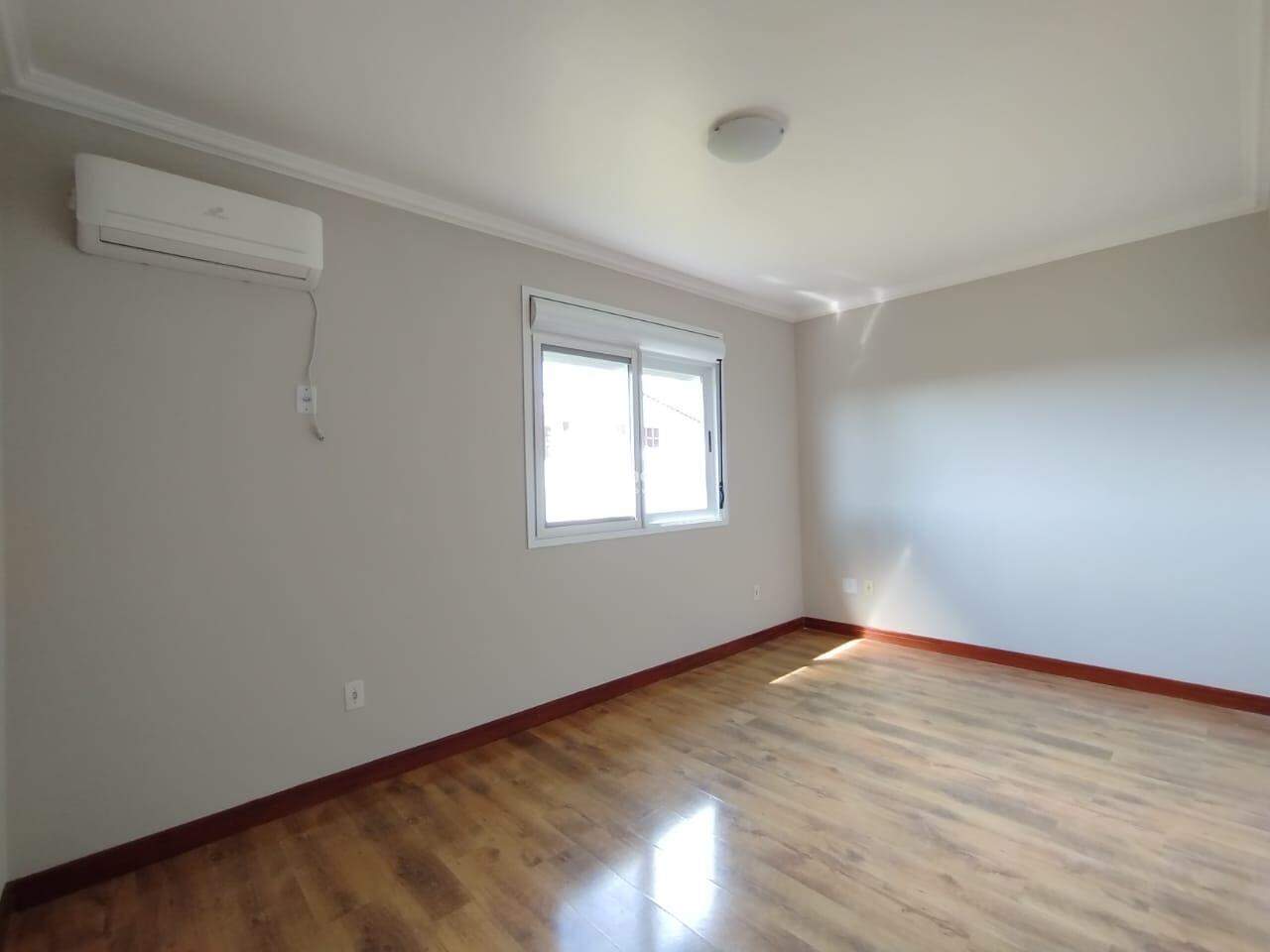 Apartamento à venda no Dom Antônio Reis: 