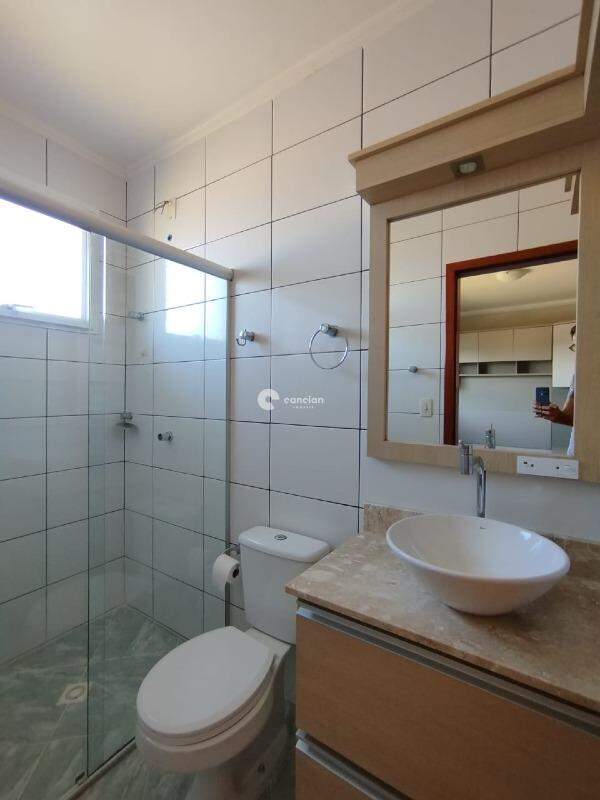 Apartamento à venda no Dom Antônio Reis: 