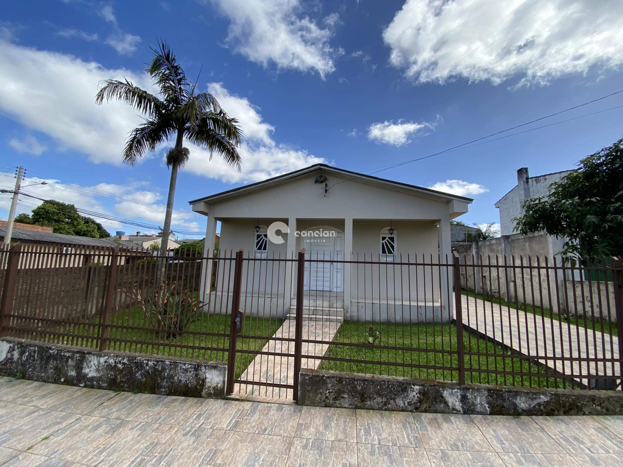 Casa à venda no Lorenzi: 
