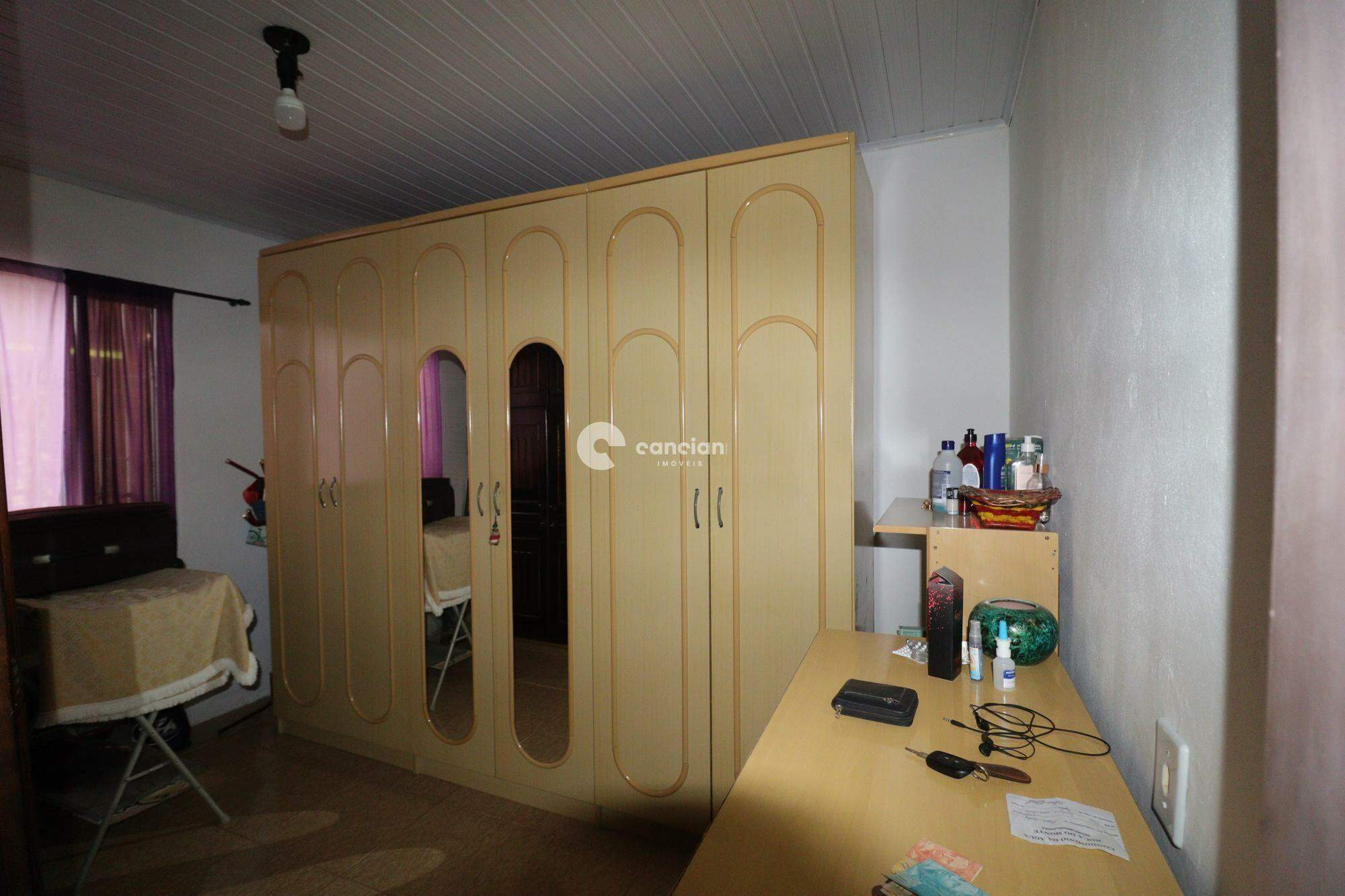 Casa à venda no Boca do Monte: 