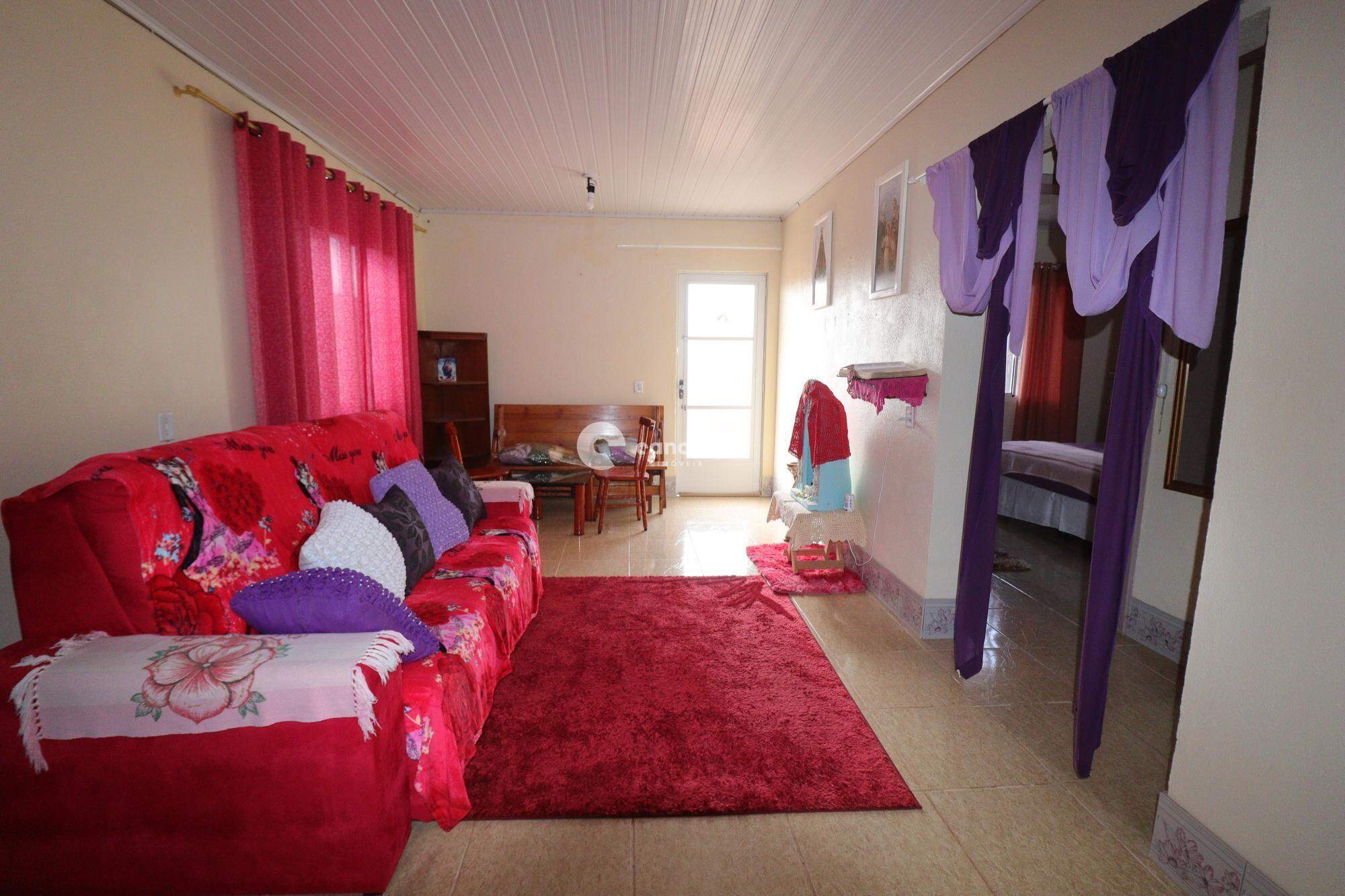 Casa à venda no Boca do Monte: 
