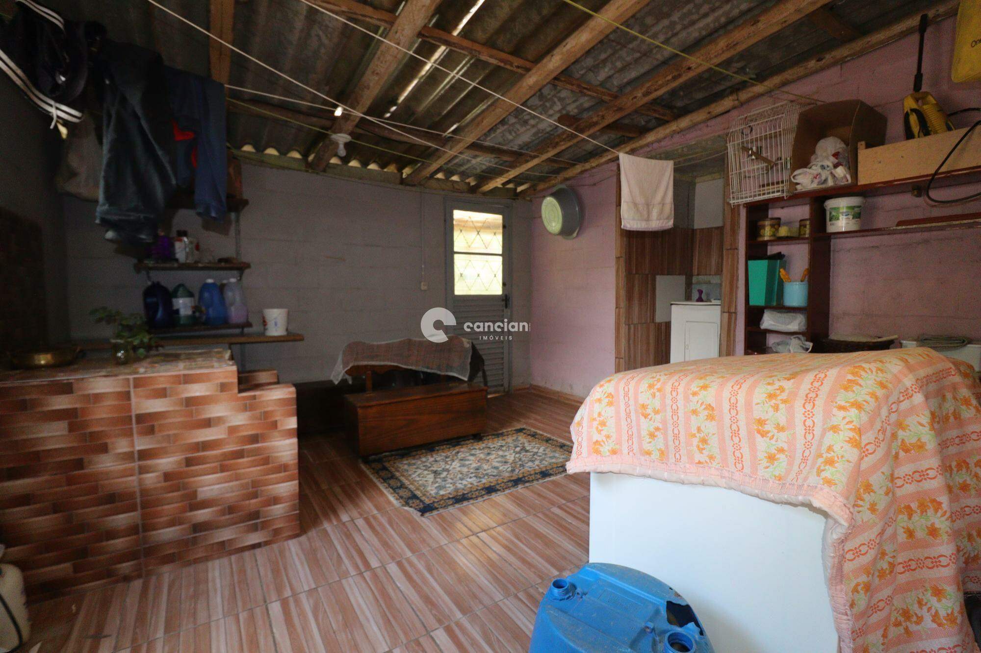 Casa à venda no Boca do Monte: 